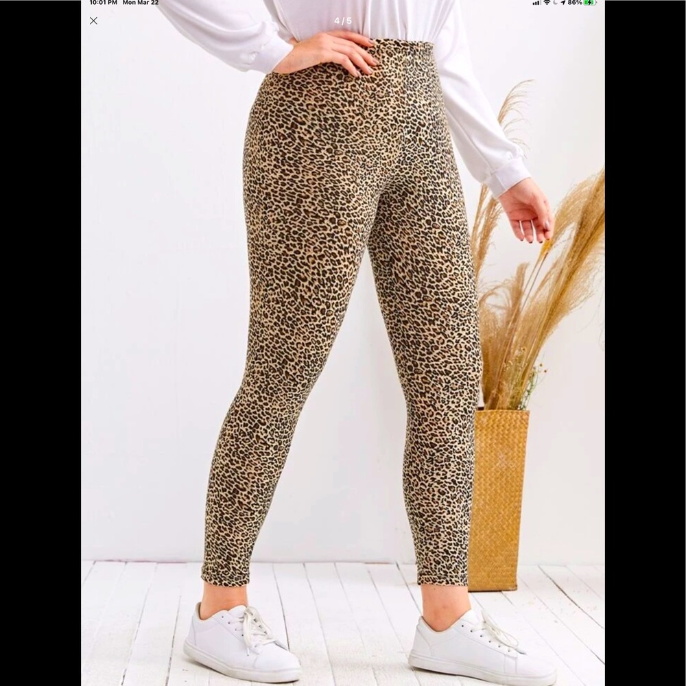 PLUS SIZE LEOPARD 🐆 PRINT LEGGINGS - Picture 4 of 6